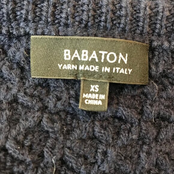 Aritzia Babaton Navy Blue Cable Knit 100% Merino Wool  Sweater Size XS - Picture 7 of 8